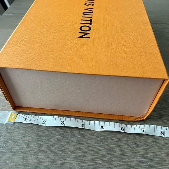 LOUIS VUITTON BOX 11X7 - Picture 3 of 6